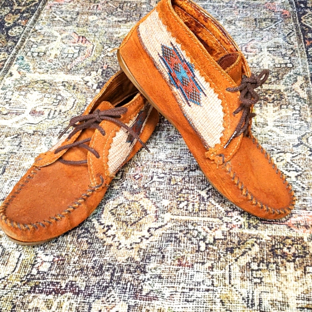 Minnetonka moccasin booties